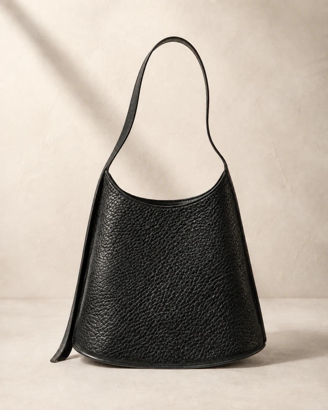 Careggi Shopper — Shoulder Bags
