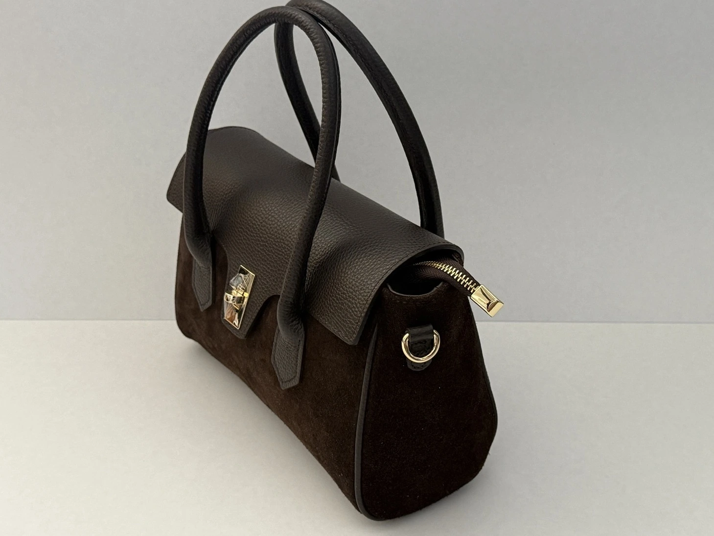 Flap Handbag 01 — product detail 2