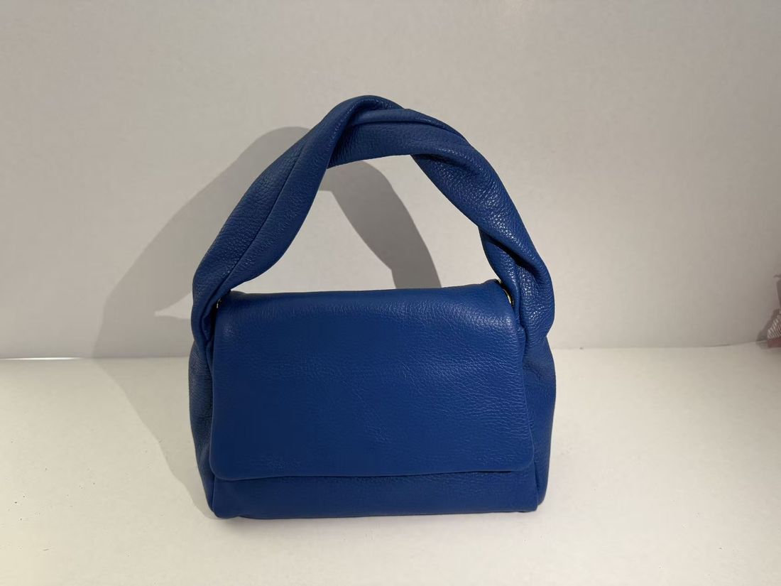 Structured mini — smooth calf, top handle