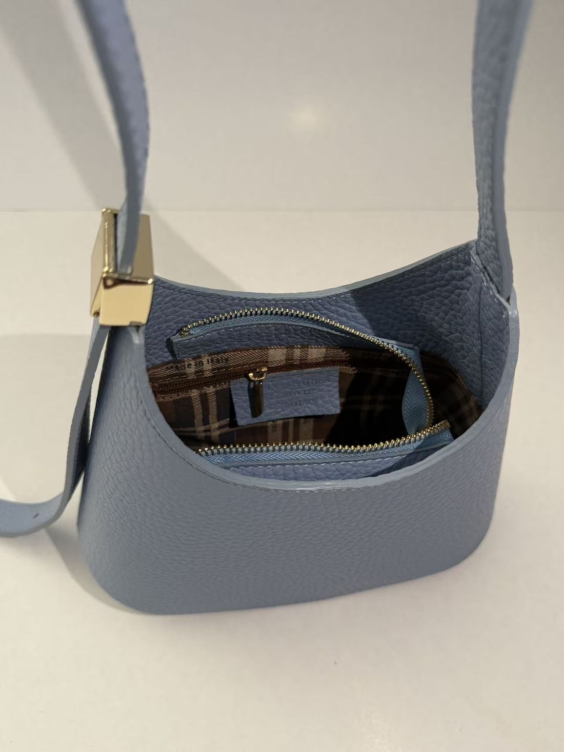 Shoulder bag — pebbled calf, suede lining